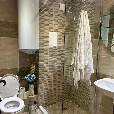 Center Elegant Living * Szófia