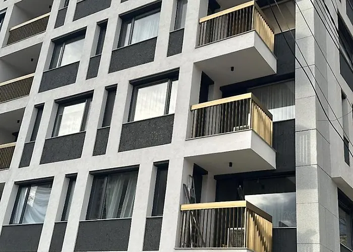 Center Elegant Living ソフィア